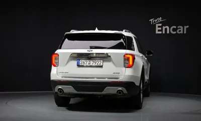 Ford Explorer 2021, 99607 км, за 17509.08 USD
