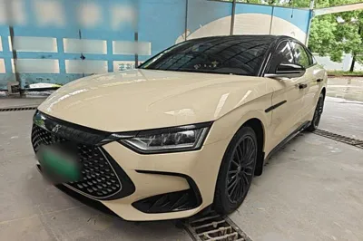 BYD Han · 2022 год