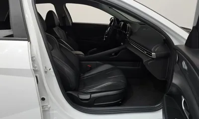 Hyundai Avante 2023, 35609 км, за 66096.03 USD - фото 26