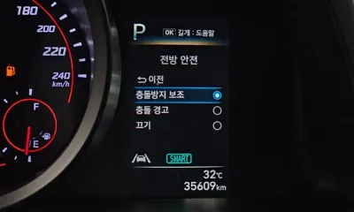 Hyundai Avante 2023, 35609 км, за 66096.03 USD - фото 29