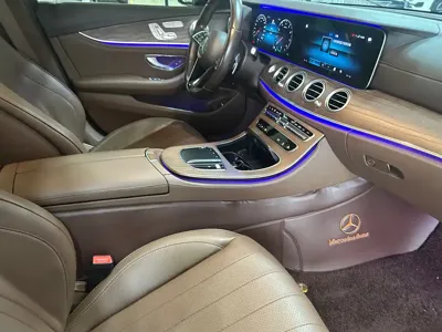 Mercedes-Benz E-Class 2021, 52000 км, за 30929.36 USD - фото 6