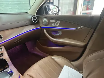 Mercedes-Benz E-Class 2021, 52000 км, за 30929.36 USD - фото 8