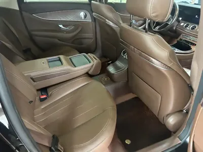 Mercedes-Benz E-Class 2021, 52000 км, за 30929.36 USD - фото 14