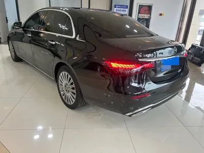 Mercedes-Benz E-Class 2021, 52000 км, за 30929.36 USD - фото 18
