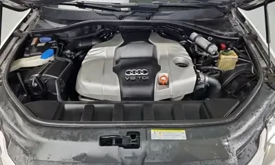 Audi Q7 2013, 220000 км, за 5534.93 USD
