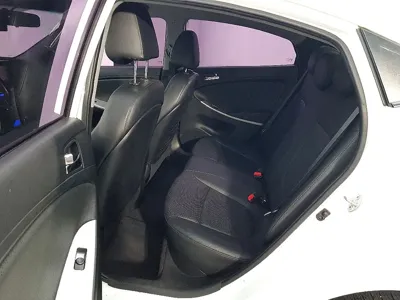 Hyundai Accent 2014, 72594 км, за 2957.81 USD - фото 9