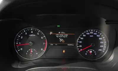 Kia K3 2022, 43297 км, за 9446.26 USD - фото 8