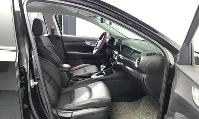 Kia K3 2022, 43297 км, за 9446.26 USD - фото 26
