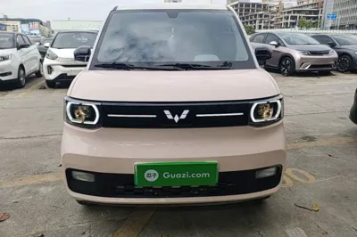 Wuling Hongguang MINIEV 2022, 12100 км, за 6019 USD