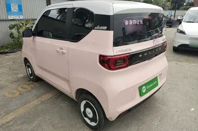 Wuling Hongguang MINIEV 2022, 12100 км, за 6019 USD