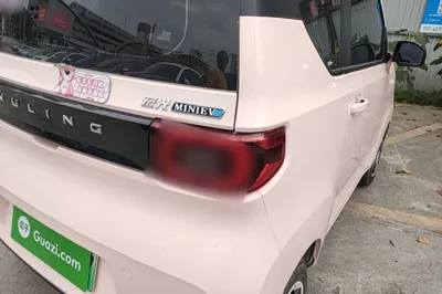 Wuling Hongguang MINIEV 2022, 12100 км, за 6019 USD - фото 9
