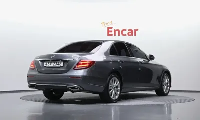 Mercedes-Benz E-Class 2019, 68498 км, за 14246.69 USD