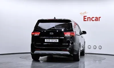 Kia Canival 2018, 100418 км, за 10228.02 USD