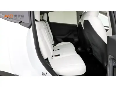 Tesla Model Y 2023, 22000 км, за 26191.37 USD - фото 8