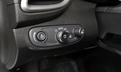 ChevroletGMDaewoo Trax 2019, 90443 км, за 5330.56 USD - фото 18