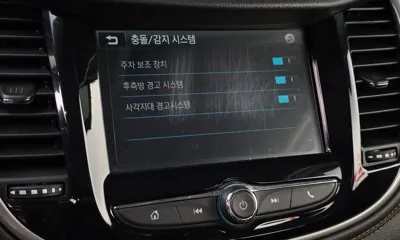 ChevroletGMDaewoo Trax 2019, 90443 км, за 5330.56 USD - фото 27
