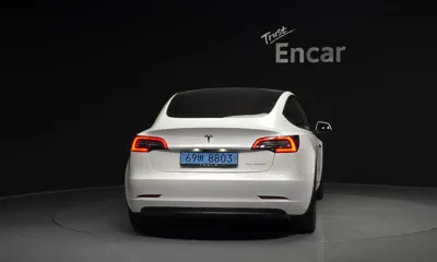 Tesla Model 3 2022, 98257 км, за 14403.7 USD