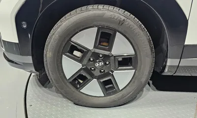 Hyundai Santafe 2024, 14536 км, за 24631.68 USD
