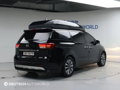 Kia Canival 2015, 149931 км, за 7615.89 USD