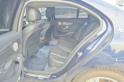 Mercedes-Benz C-Class 2019, 79200 км, за 17074 USD - фото 10