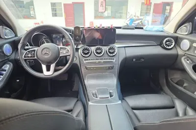 Mercedes-Benz C-Class 2019, 79200 км, за 17074 USD - фото 11