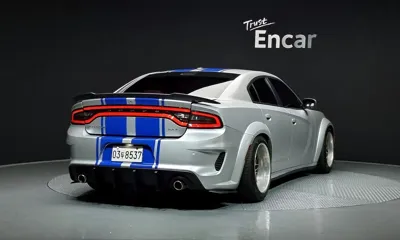 Dodge Charger 2018, 65434 км, за 19557.32 USD