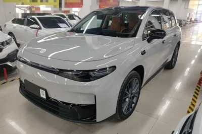 Leapmotor C10 · 2026 год