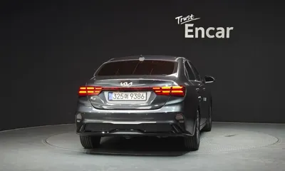 Kia K3 2022, 99469 км, за 10733.81 USD