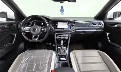 Volkswagen T-Roc 2021, 64617 км, за 14966.52 USD - фото 7