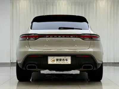Porsche Macan 2024, 16000 км, за 54222.05 USD - фото 9