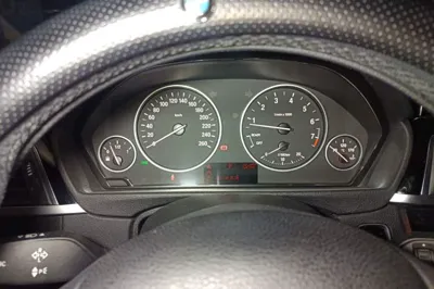 BMW 3 Series 2017, 58500 км, за 11042 USD - фото 24