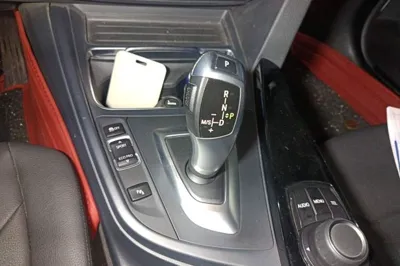 BMW 3 Series 2017, 58500 км, за 11042 USD - фото 27