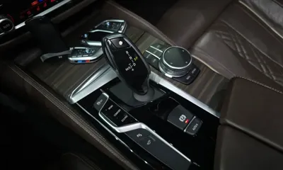 BMW 5-Series 2017, 125209 км, за 13551.04 USD - фото 9