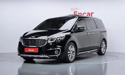 Kia Canival · 2017 год