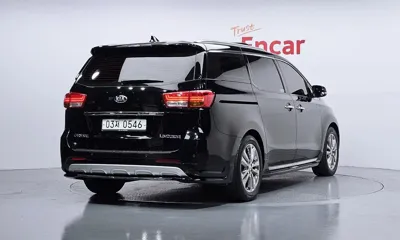 Kia Canival 2017, 76664 км, за 8450.61 USD
