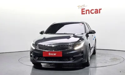 Kia K5 2017, 150070 км, за 4543.98 USD