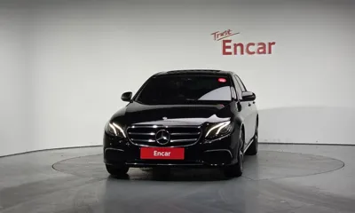 Mercedes-Benz E-Class 2020, 85794 км, за 18314.3 USD