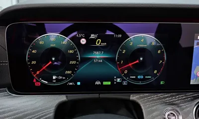 Mercedes-Benz E-Class 2021, 57144 км, за 38079.44 USD - фото 8