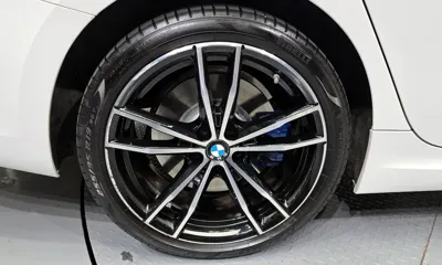 BMW 3-Series 2021, 37059 км, за 23303.14 USD