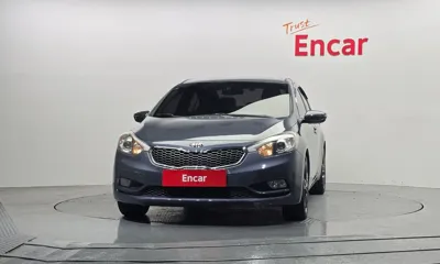 Kia K3 2015, 128090 км, за 3576.16 USD