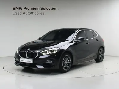 BMW 1-Series · 2022 год