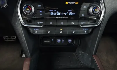 Hyundai Santafe 2019, 88907 км, за 13326.39 USD - фото 31