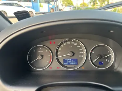 Hyundai Starex 2020, 43246 км, за 10634.11 USD - фото 6