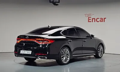 Hyundai Grandeur 2018, 125425 км, за 9715.11 USD