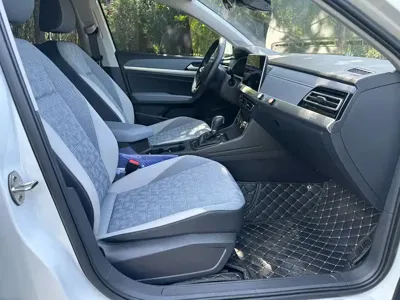 Volkswagen Lavida 2023, 10000 км, за 10241.51 USD - фото 8