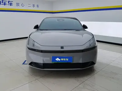 Lynk & Co Z10 2024, 35800 км, за 20129.1 USD