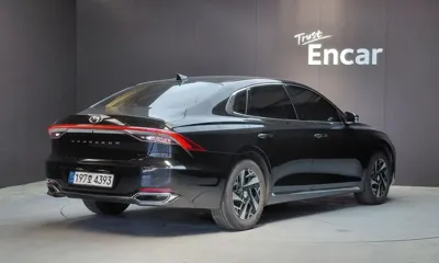 Hyundai Grandeur 2022, 66777 км, за 16706.75 USD