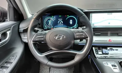 Hyundai Grandeur 2022, 66777 км, за 16706.75 USD - фото 13