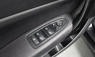BMW 1-Series 2016, 125567 км, за 9188.27 USD - фото 28