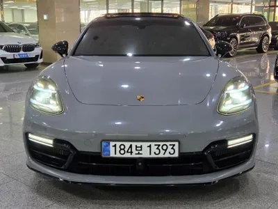 Porsche Panamera 2018, 86628 км, за 48903.77 USD